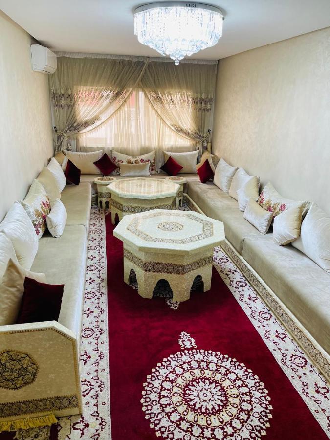 Superbe Appartement Au Coeur De Казабланка Екстериор снимка